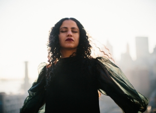 Emel Mathlouthi Joins The Ground Control Touring Roster